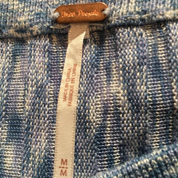 Free People Gold Coast Knit Maxi Skirt in Bottle Blue, size Medium - Picture 10 of 13